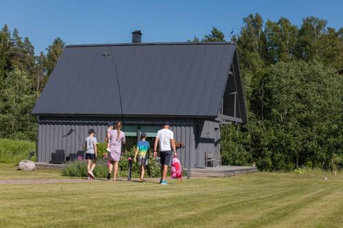 Pohja-Parnumaa Parish House | Piesta riverside cottage in Soomaa region