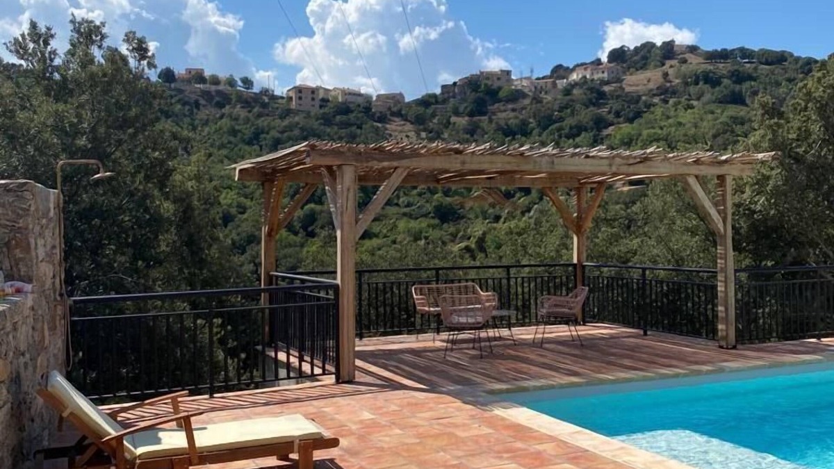 Pietralba Villa | Pietralba luxury villa with swimming pool located 20 minutes from ile rousse