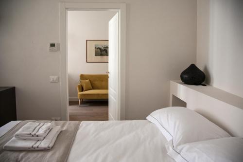 Sant' Ambrogio Apartment | Pietrapiana34 Boutique Apartments