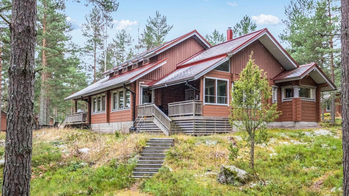Isnas House | Pihlaja 8 by Interhome