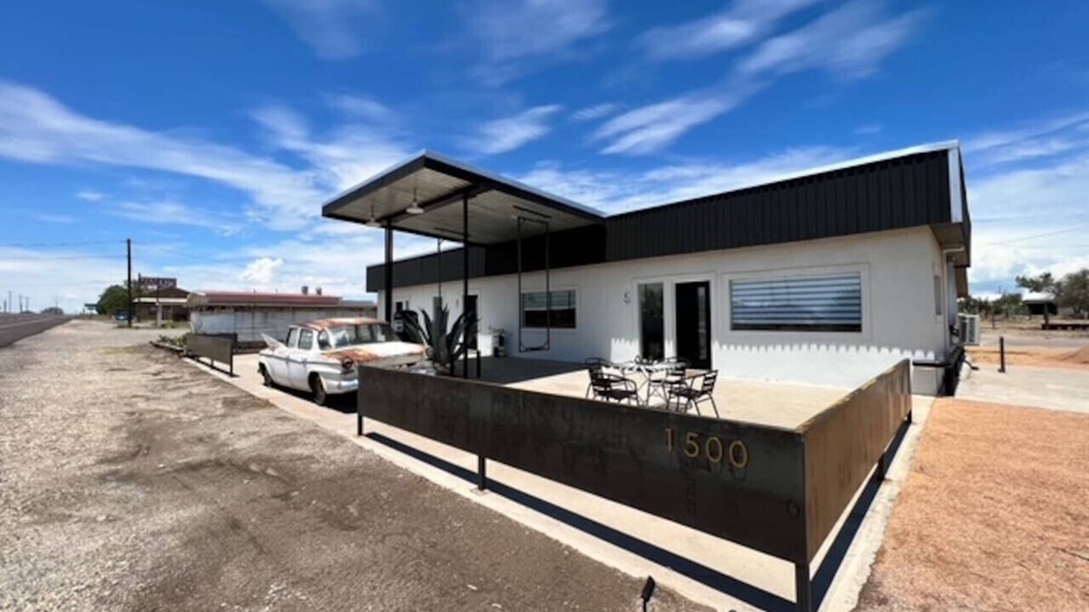 Marfa House | Pik-Pak - E - Whole Enchilada