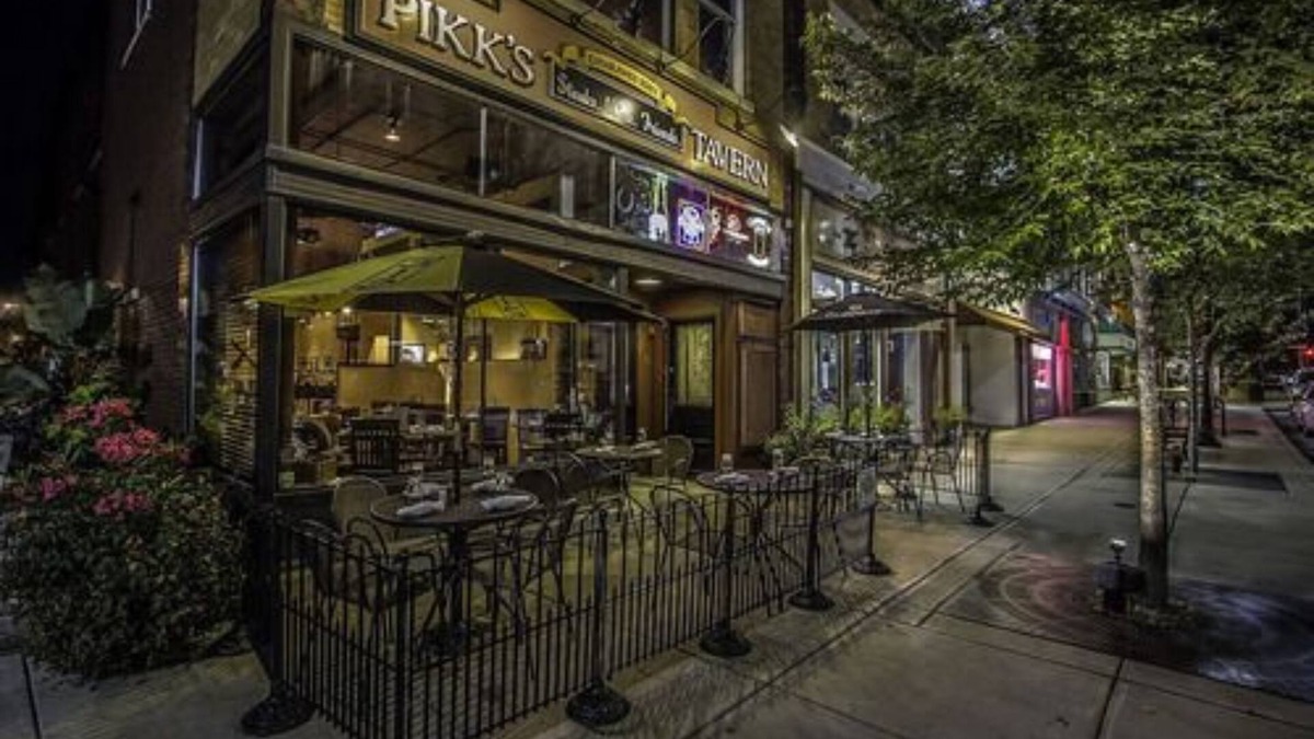 Valparaiso Hotel | Pikk's Inn