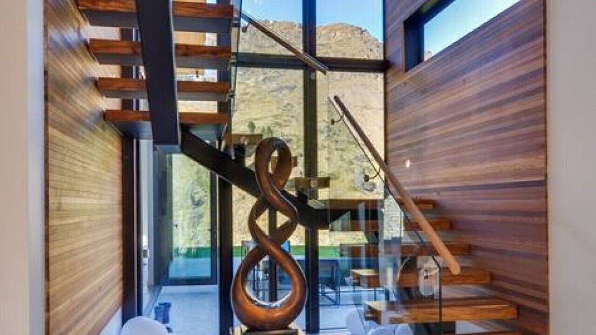 Dalefield House | Pikorua Hosted By NZSIR Luxury Rental Homes