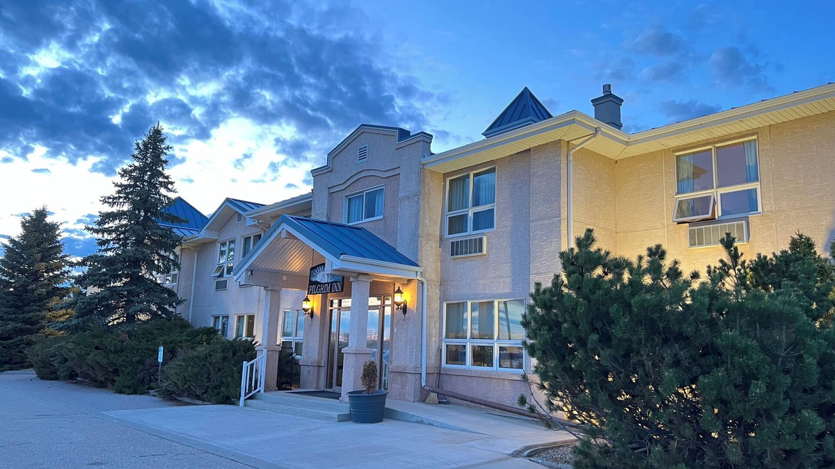 Caronport Hotel | Pilgrim Inn