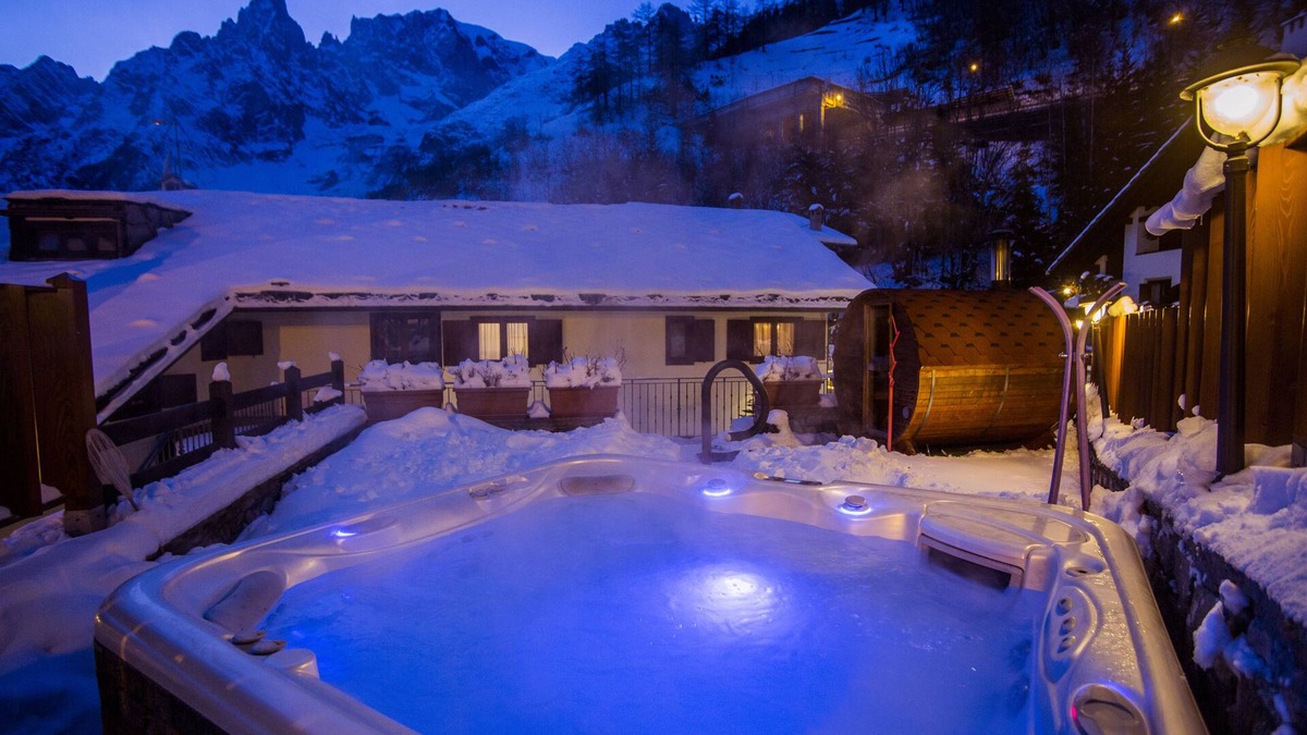 Entreves Hotel | Pilier d'Angle