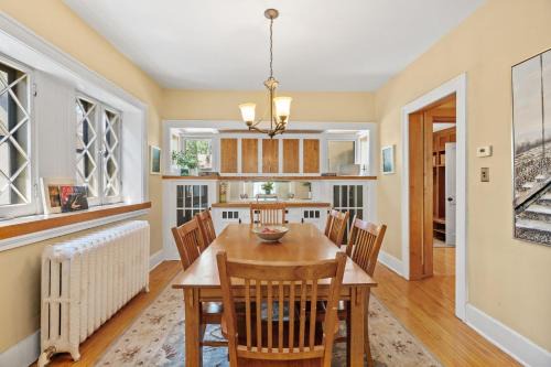 Kingfield House | Pillsbury Hideaway