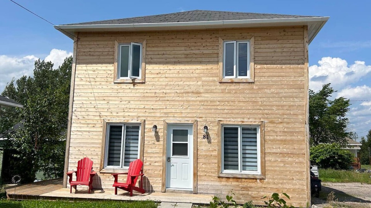 Grandes-Bergeronnes House | Pilot’s Haven, Les Bergeronnes, Pilot’s Haven