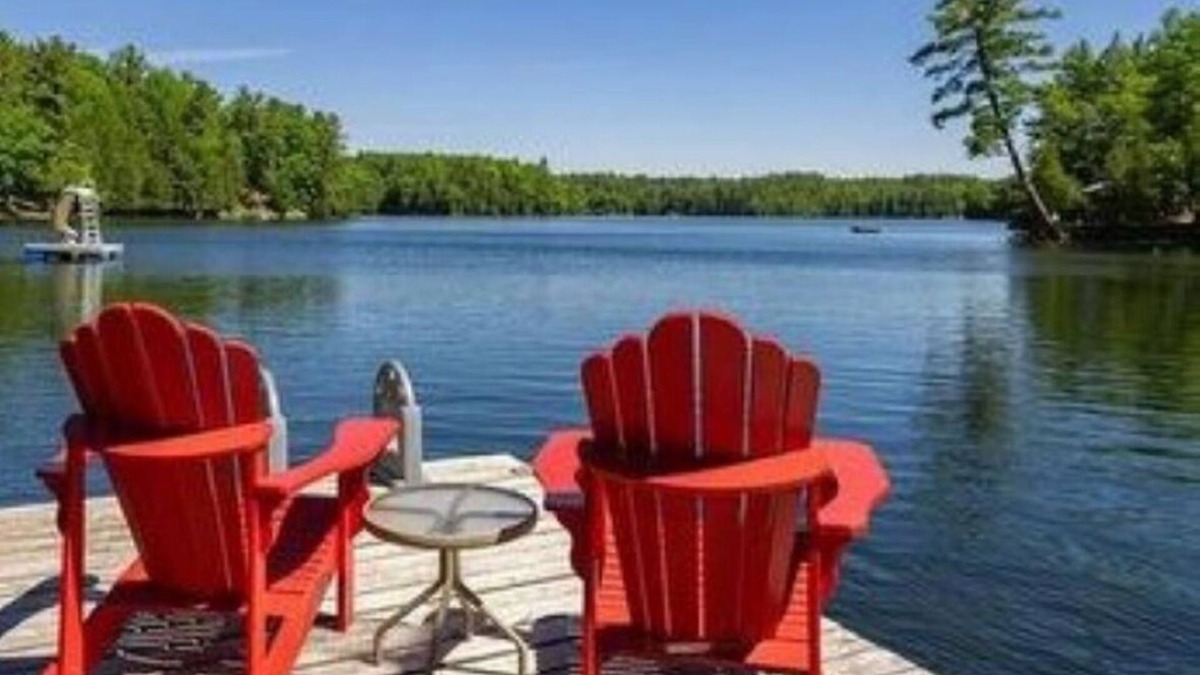 Frontenac Cottage | Pine Bay Hideaway. Perfect waterfront escape in a lakeside retreat!