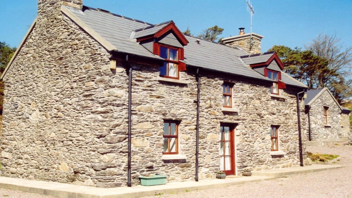 Kilcrohane House | Pine Cottage - Sheeps Head Peninsula