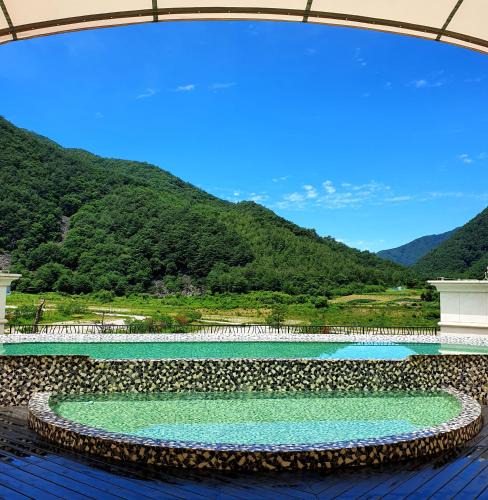 Jeongseon Hotel | Pine Forest Jeongseon Alpine Resort
