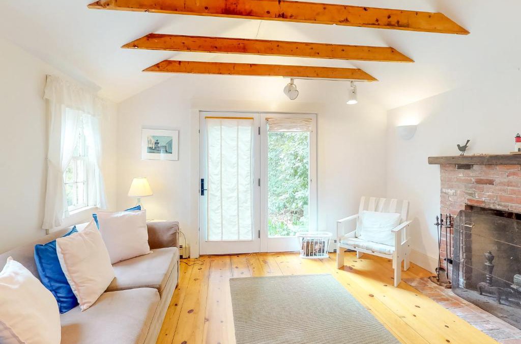 North Eastham House | Pine Grove Cottage