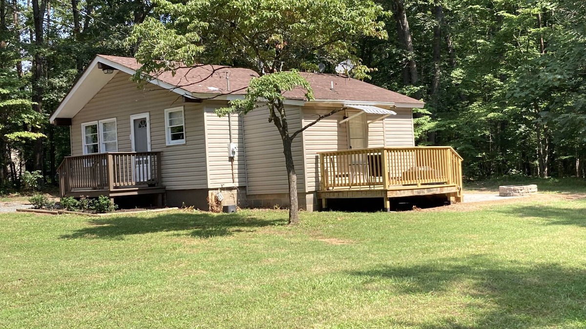 Zion Crossroads Cottage | Pine Grove Cottage - Visit Monticello, Charlottesville & Many Local Wineries