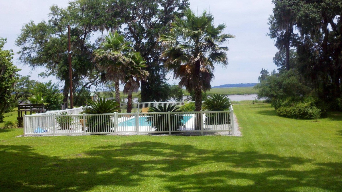 Pine Harbor House | Pine Harbor Paradise