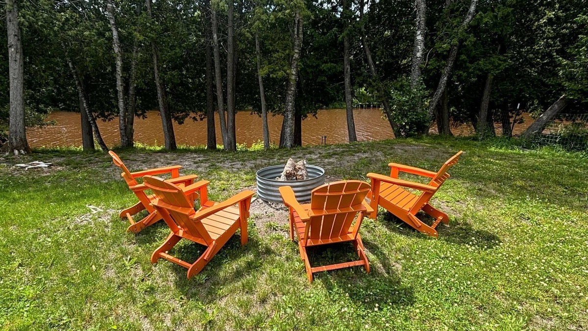 Hessel Cottage | Pine River Cottage -Savor the Summer by the River – A Waterfront Paradise!