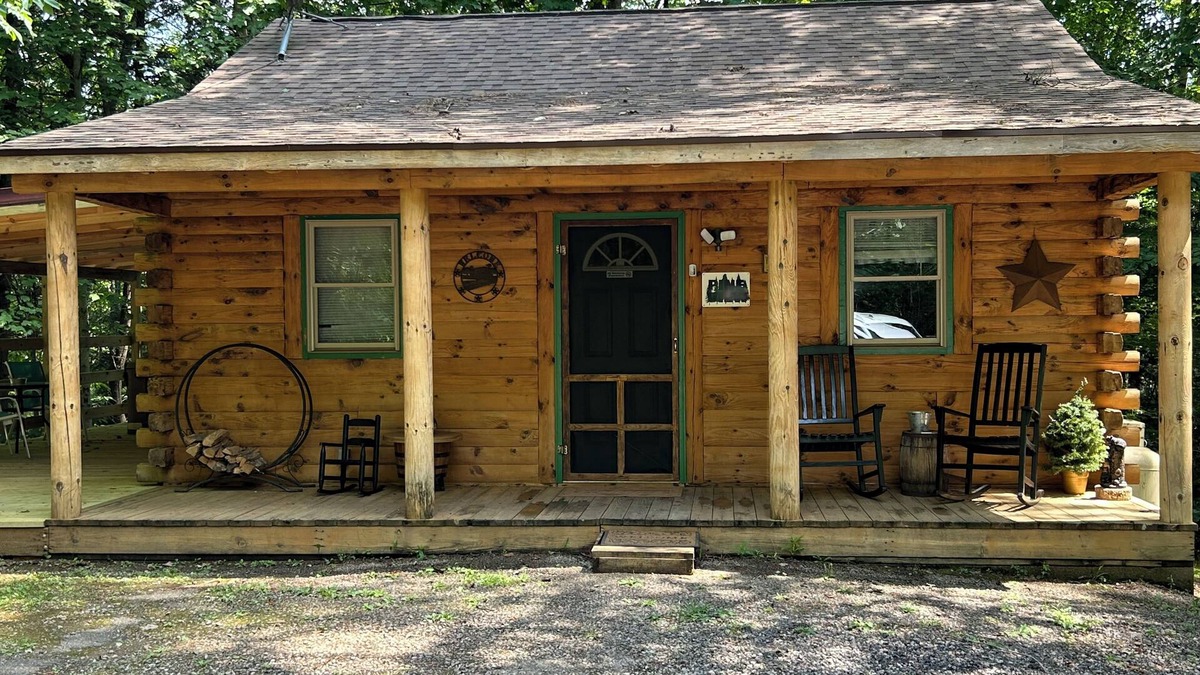 South Bloomingville Cabin | Pine View Cabin in Hocking Hills