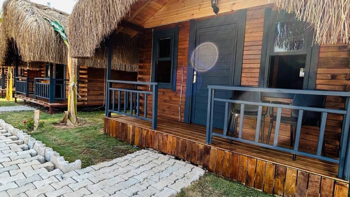 Hisaronu Ski Chalet | Pine Village Boheme Bungalow