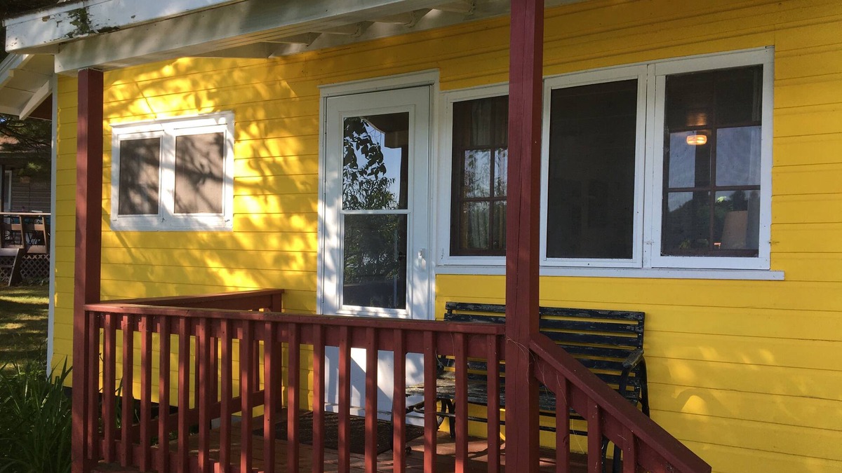Chetek Cabin | Pine - Vintage Lakefront Cabin in NW Wisconsin