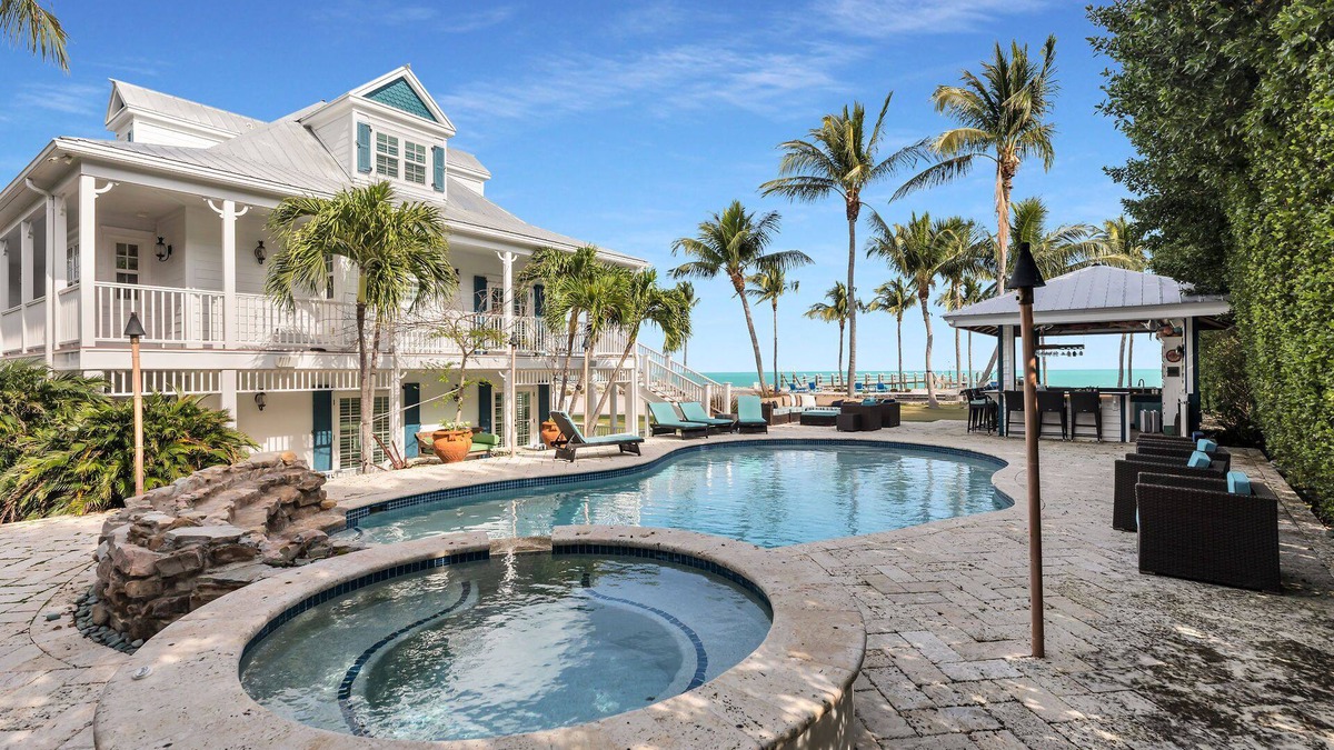 Islamorada House | Pineapple Beach : 5 BR, 4.5 BA House in Islamorada, Sleeps 10