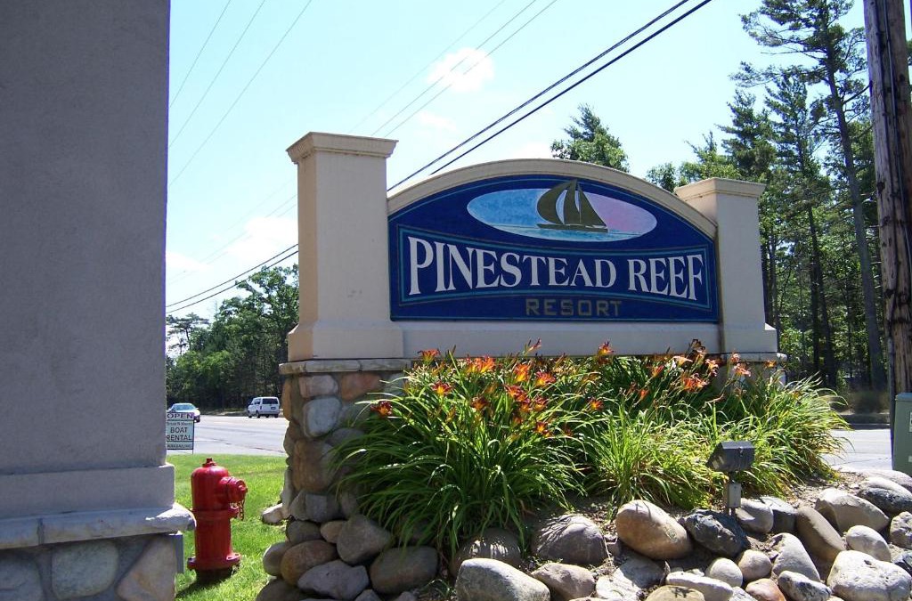 Traverse City Apartment | Pinestead Reef Resort