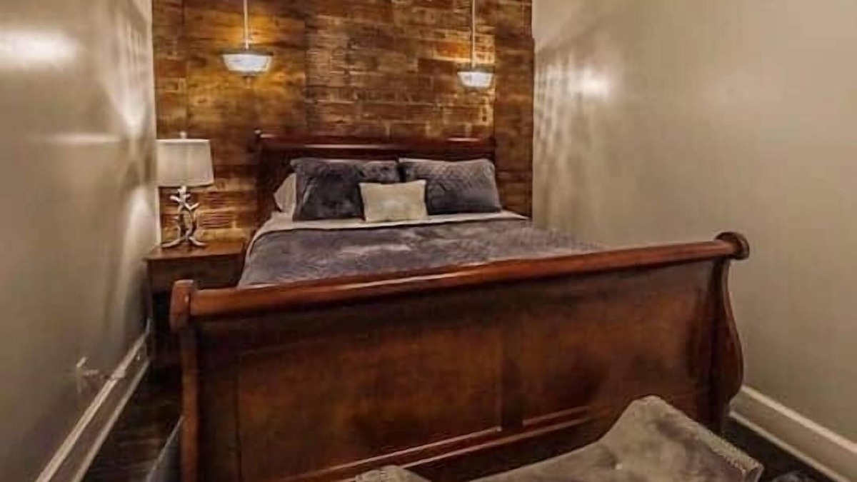 Fourmile Apartment | Pineville's Only Elite Inn: Luxe stays for the Discerning