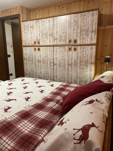 Schilpario Apartment | Pink Grumello