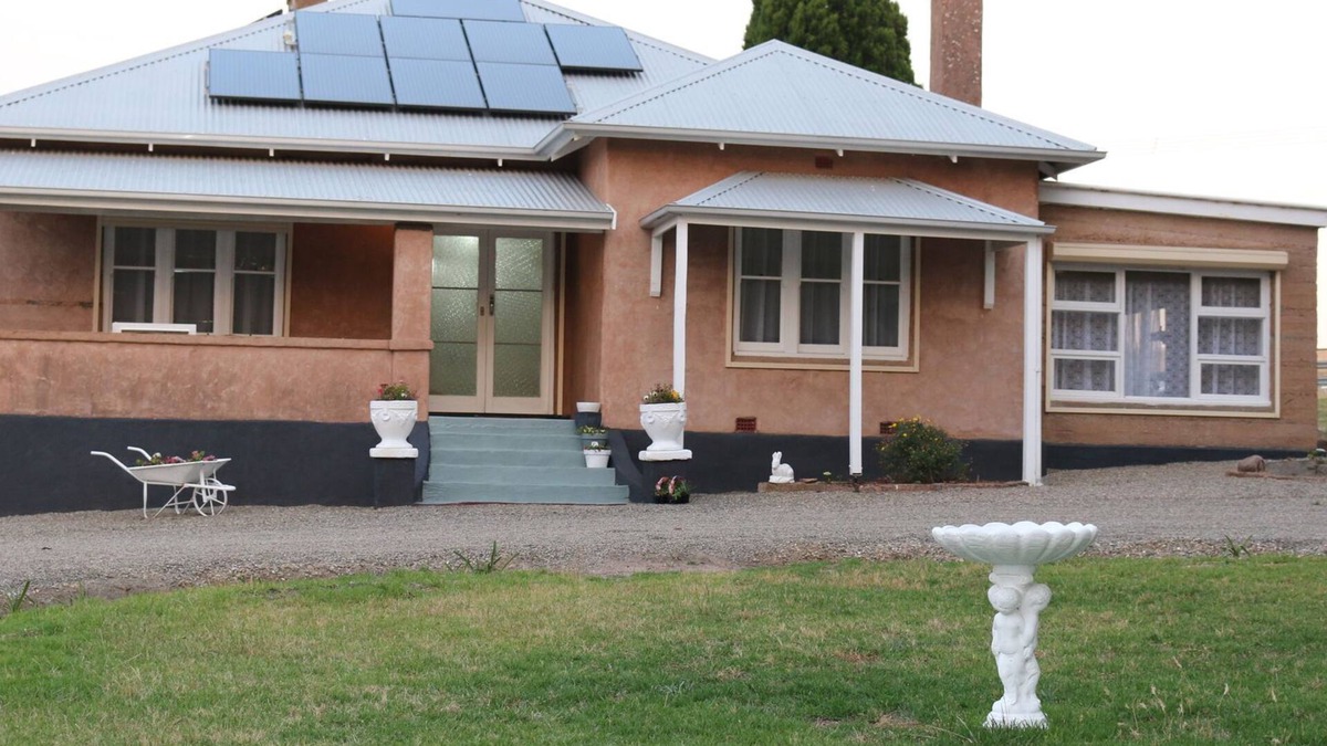 Currency Creek Other | Pink Gums Farmstay - Farmstay Homestead