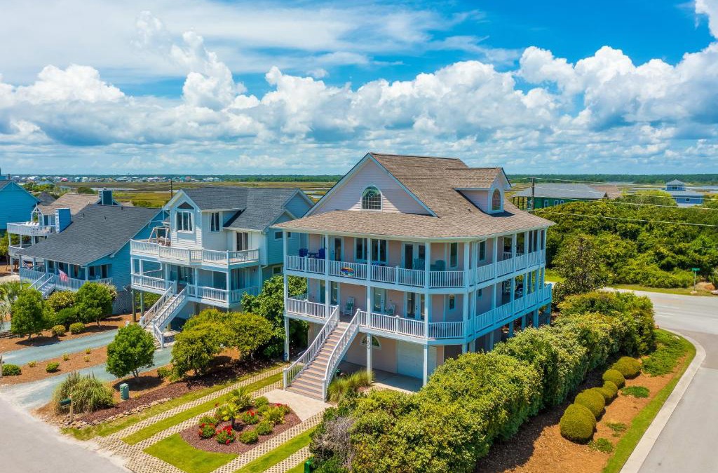 Village of Stump Sound House | Pink Permuda