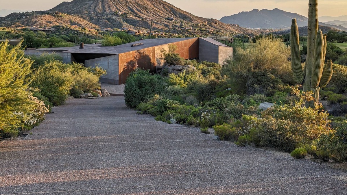Desert Mountain Villa | Pinnacle of Modern Desert Architecture