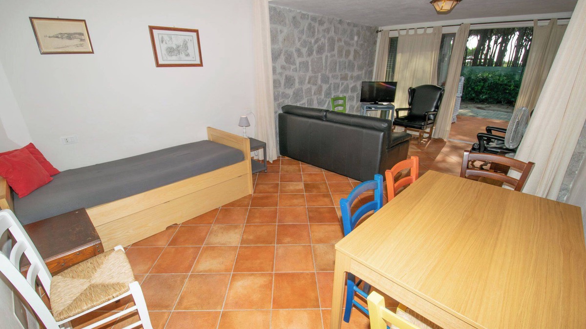Marina di Campo Apartment | Pino bilo - One Bedroom Apartment, Sleeps 6