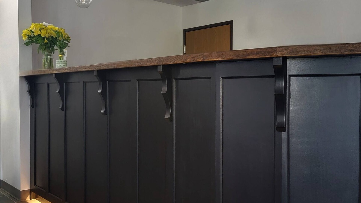 Clearbrook Hotel | Piper's Inn