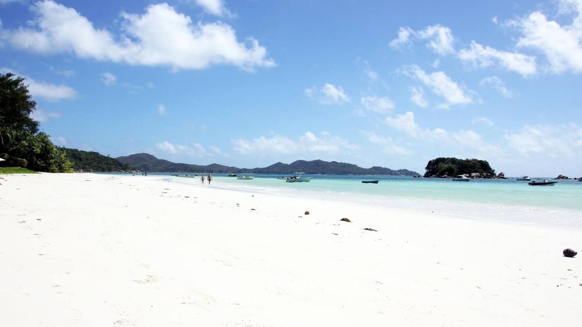 Praslin Island House | Pirogue Lodge