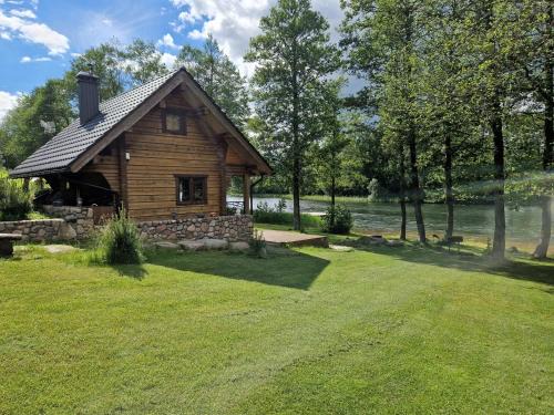 Trakai House | Pirtis su ežero pakrante Trakai