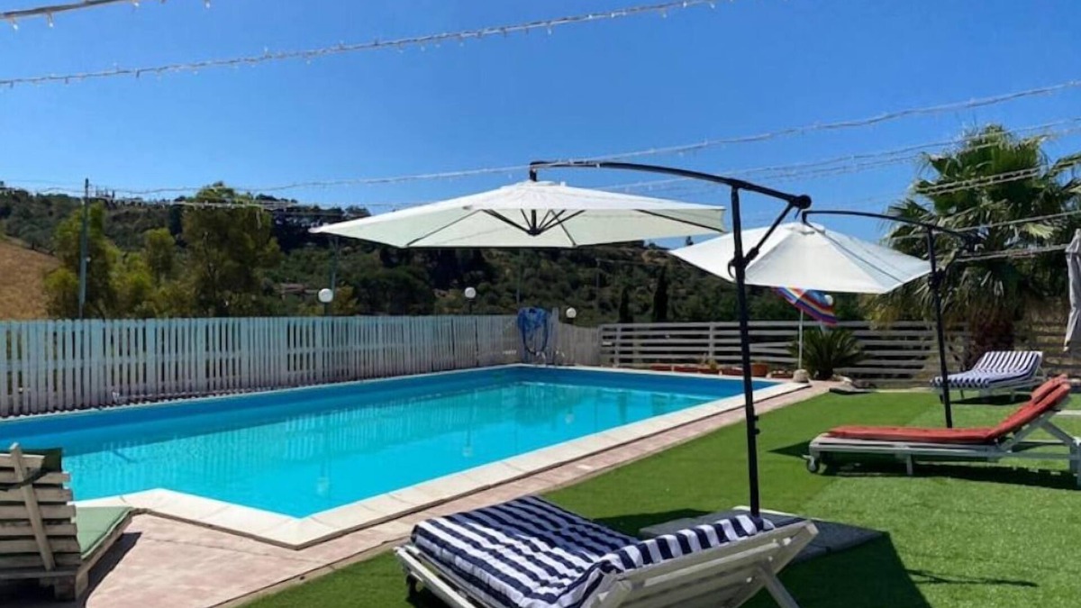 Calatafimi Villa | Piscina Privata tra le Colline – Relax tra Segesta e il Mare