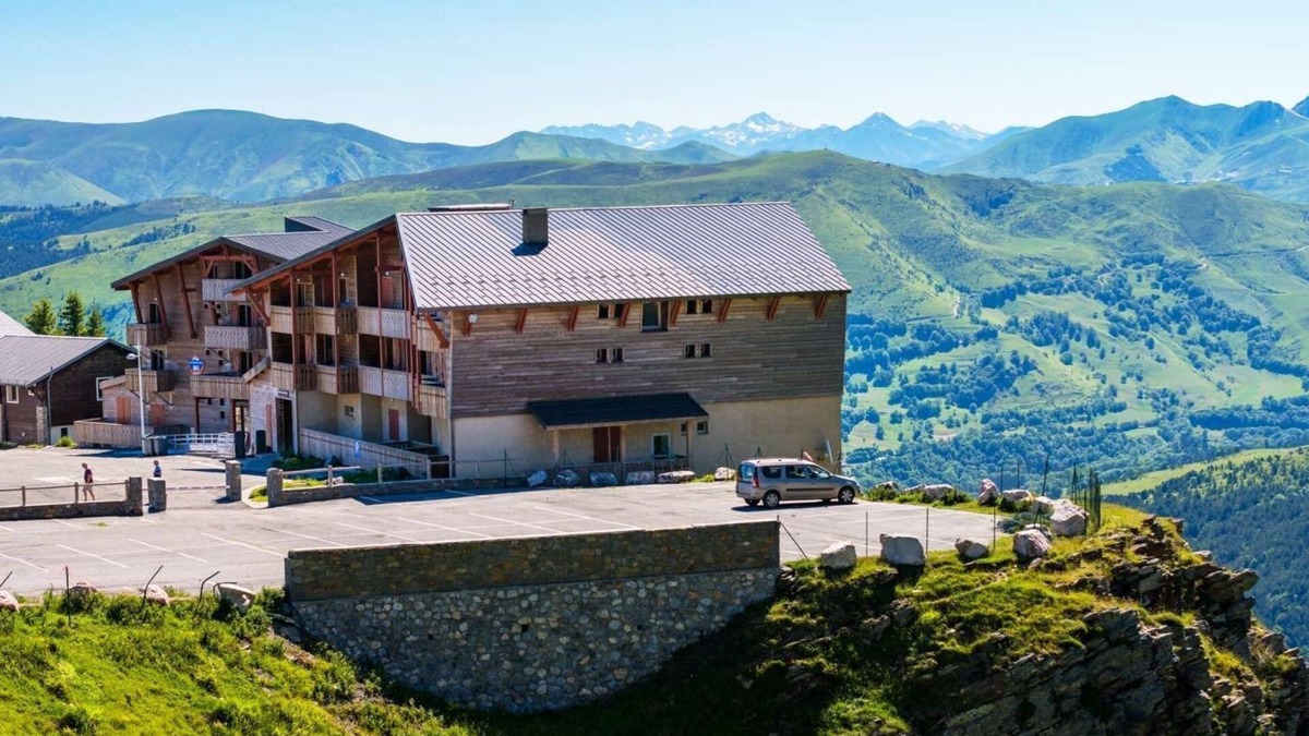 Pla d'Adet Condo | Piscine + Casiers à Ski | 50m des Remontées !