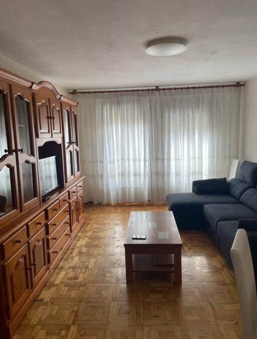 Colombres Apartment | Piso 3 habitaciones, centro de Colombres hasta 8 personas