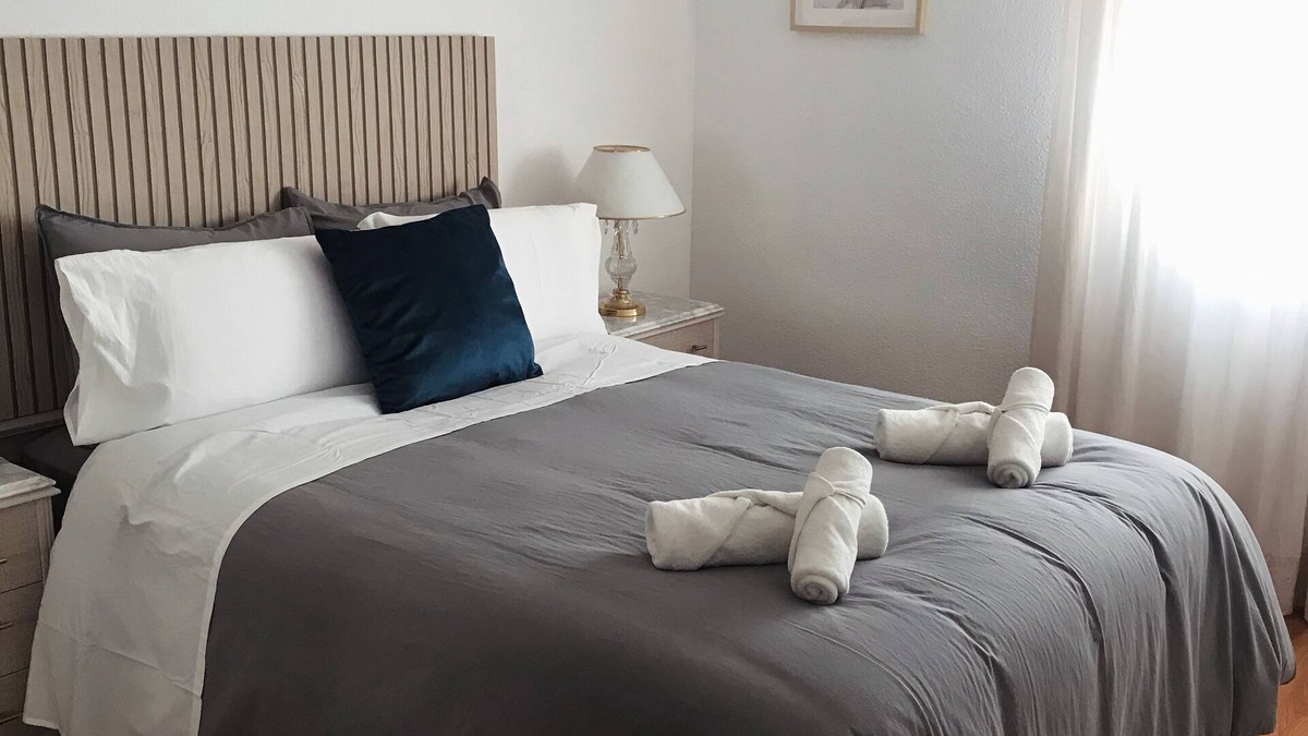 Santa Justa y Rufina-Parque de Miraflores Apartment | Piso Ideal Para Familias con Habitación Para Jugar los Niños