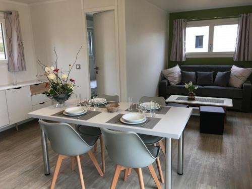 Lhommaize House | Pistache la vallee des noyers