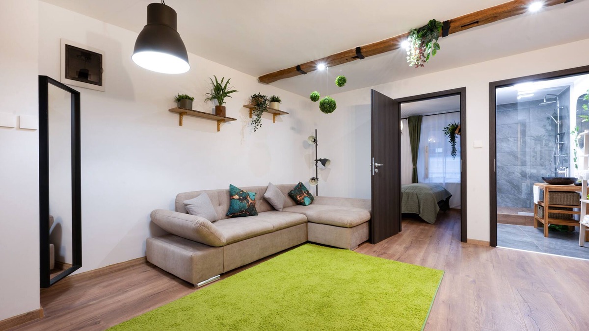 Koszeg Apartment | Pistachio 2+2/Central /Airconditioner/Family Friendly/Comfortable bed/FastWIFI
