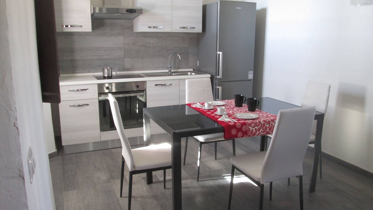 Gallarate Apartment | Pit Stop - Gallarate