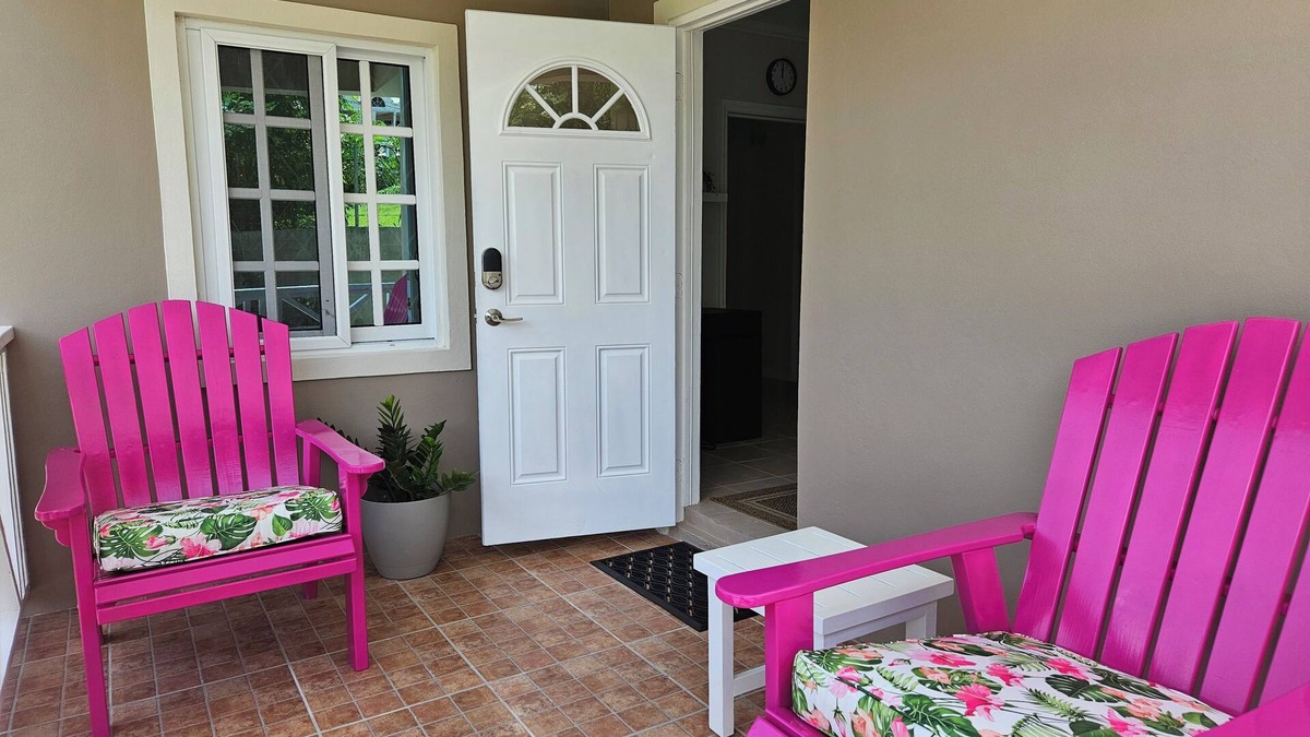 Kingstown Apartment | Pitaya Suites - Executive apartment with full kitchen, conveniently located