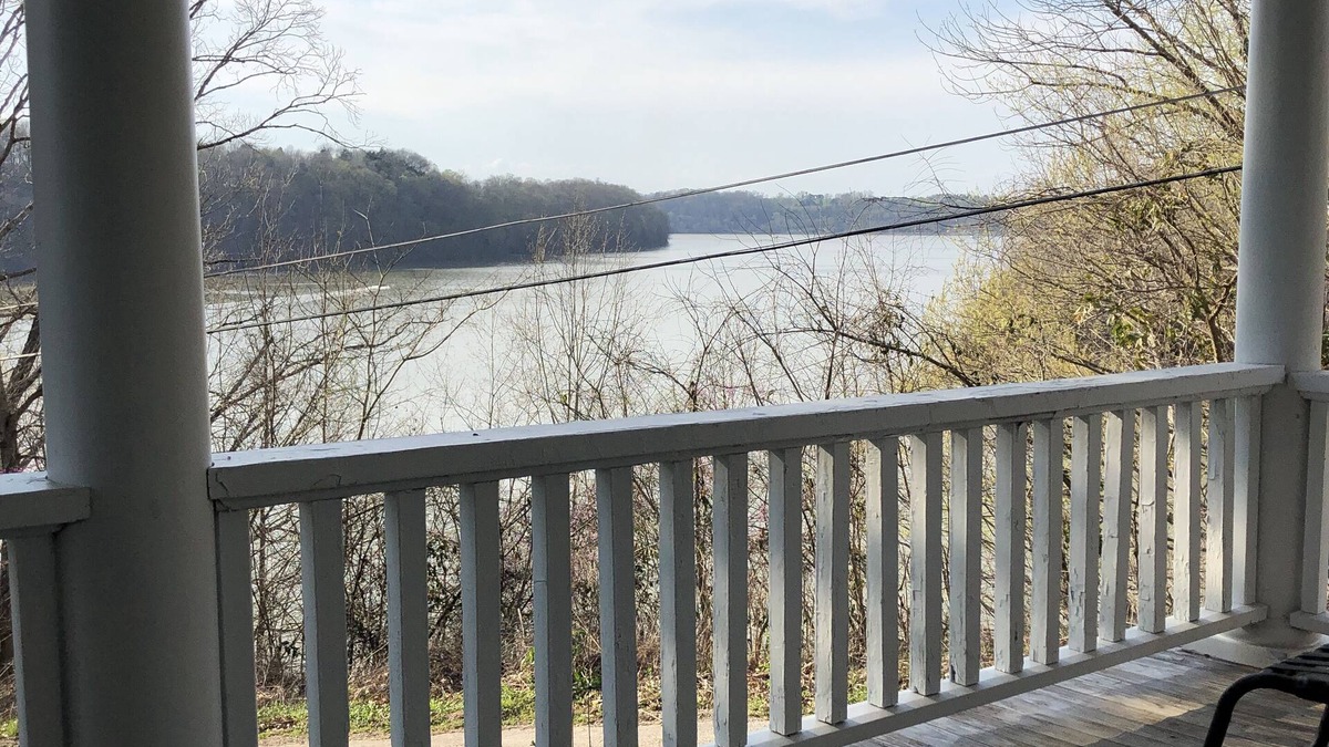 Sloans Valley House | Pitman Pointe Estate w/Lake View