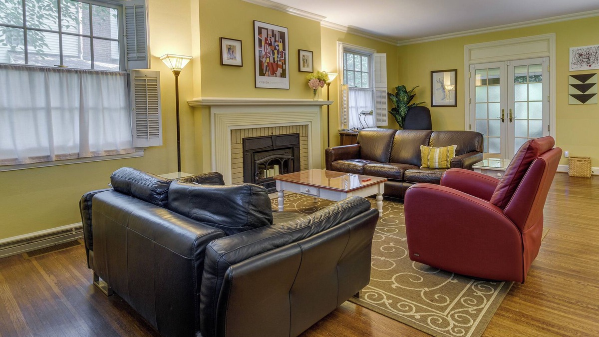 Rochester House | Pittsford Vacation Home: 2 Mi to Historic Village