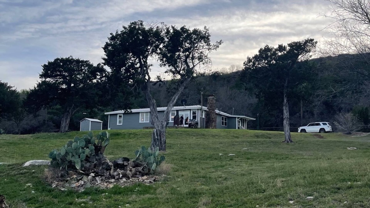 Palo Pinto County House | PK-Caddo Bay is a ski/surf/tubing, fishing , bird sanctuary! Starlink internet!