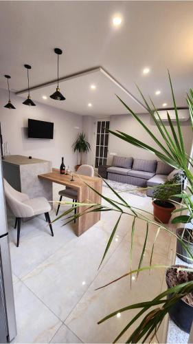 Erebuni House | Place for comfortable life