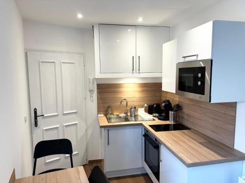 Vienne Apartment | Place SAINT PAUL triplex 19m2