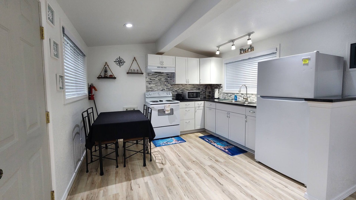 Coos Bay Hotel | Plainview Motel & RV Park