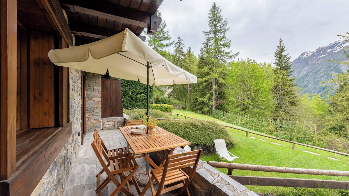 Courmayeur Apartment | Plan Gorret Beautiful Flat In Courmayeur, Courmayeur, Italy