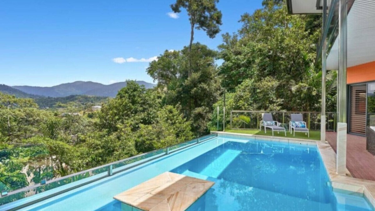 Edge Hill House | Planchonella Rainforest Pavilion- Luxury Rainforest Retreat with Panoramic Views & Pool
