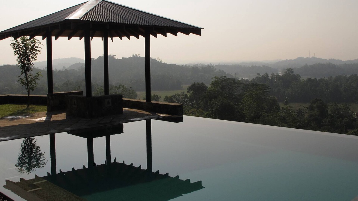 Malimbada Villa | Plantation Bungalow, A Division Makuludola Estate (Cinnamon & Rubber Plantation)