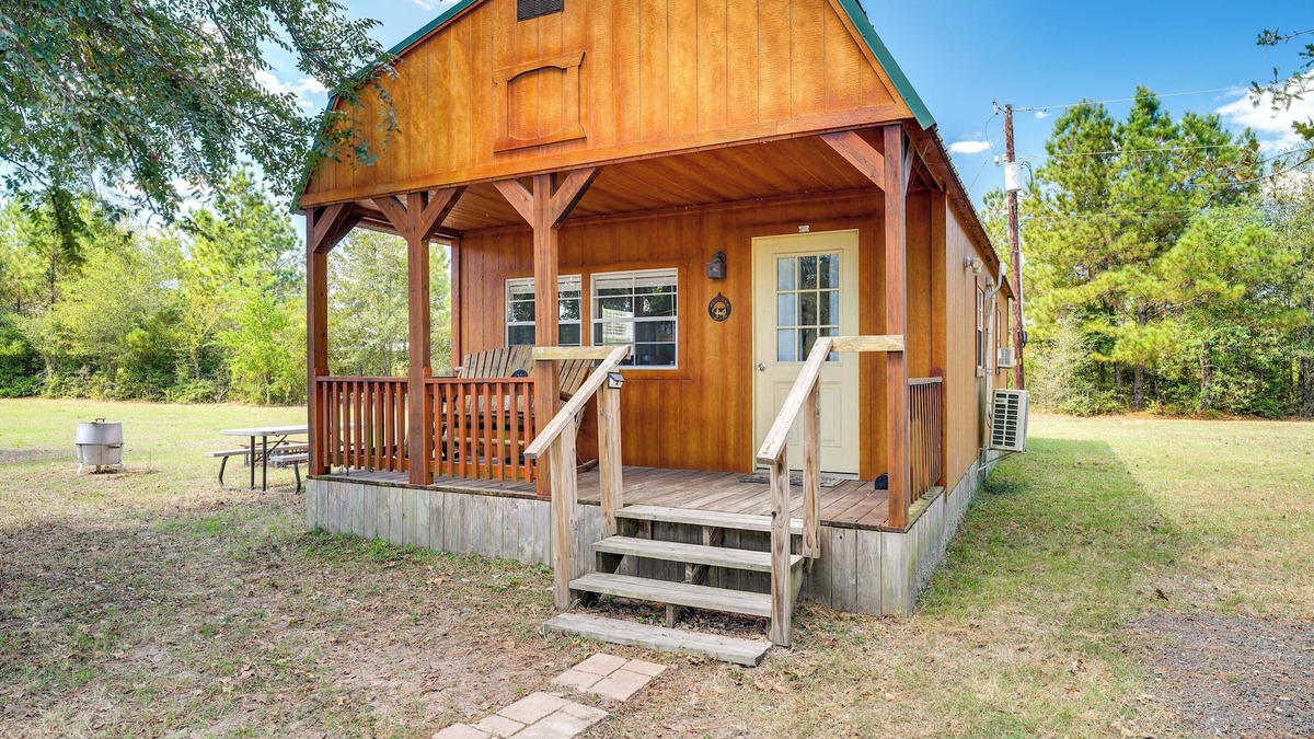 Waller Cabin | Plantersville Cabin on 50 Acres w/Pond & Fire Pit